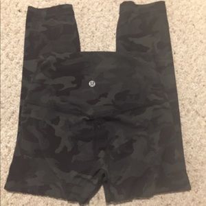 Lululemon green camp align crop